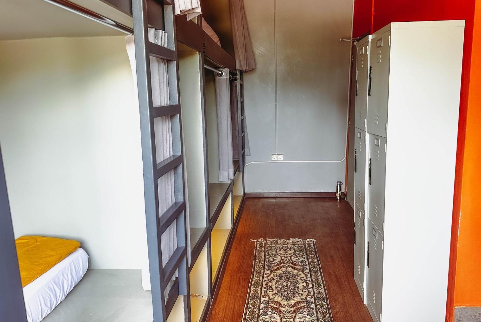 Arch Dormitorio Cenang Pantai Cenang (Langkawi) Exterior foto
