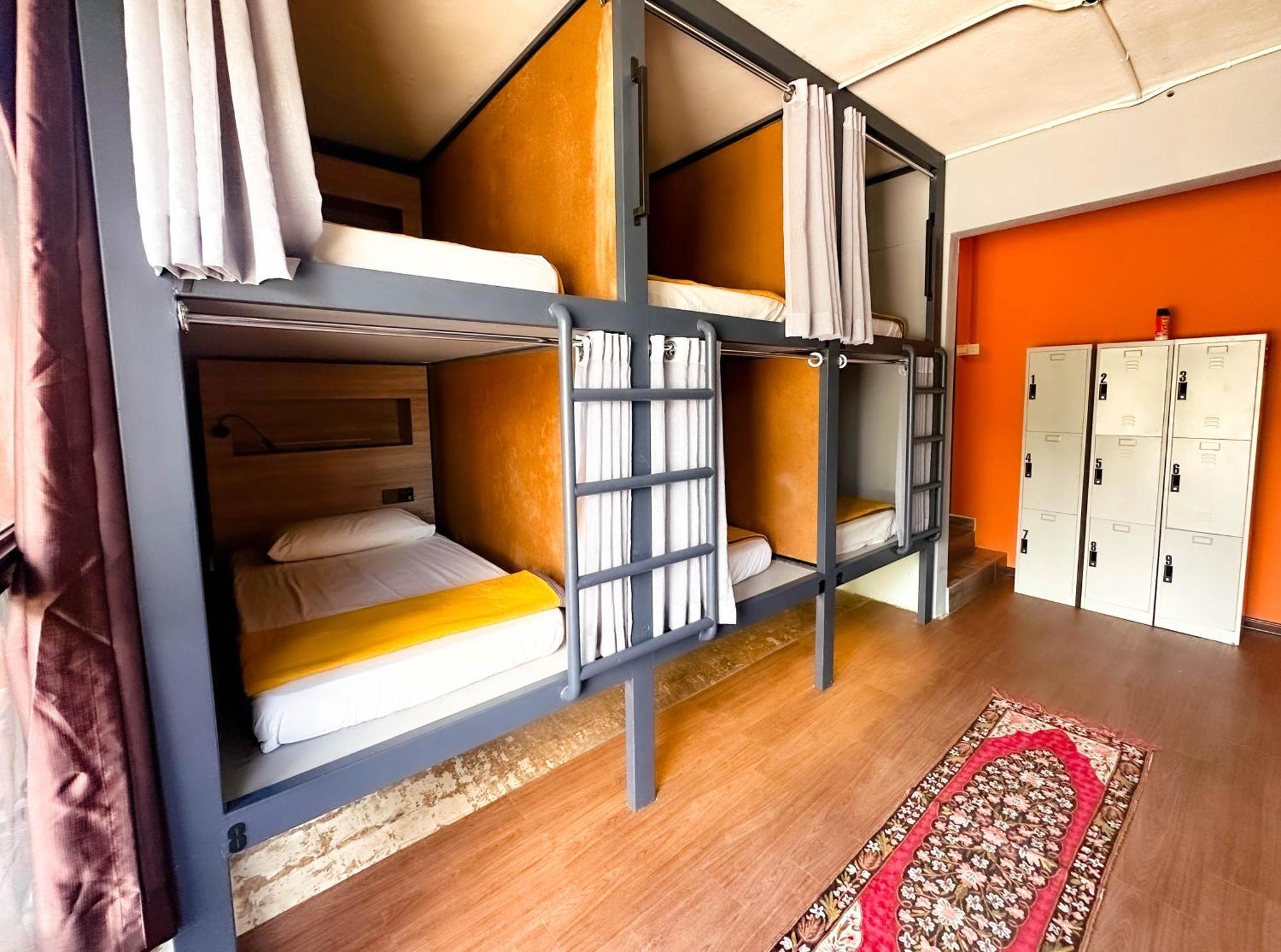 Arch Dormitorio Cenang Pantai Cenang (Langkawi) Exterior foto