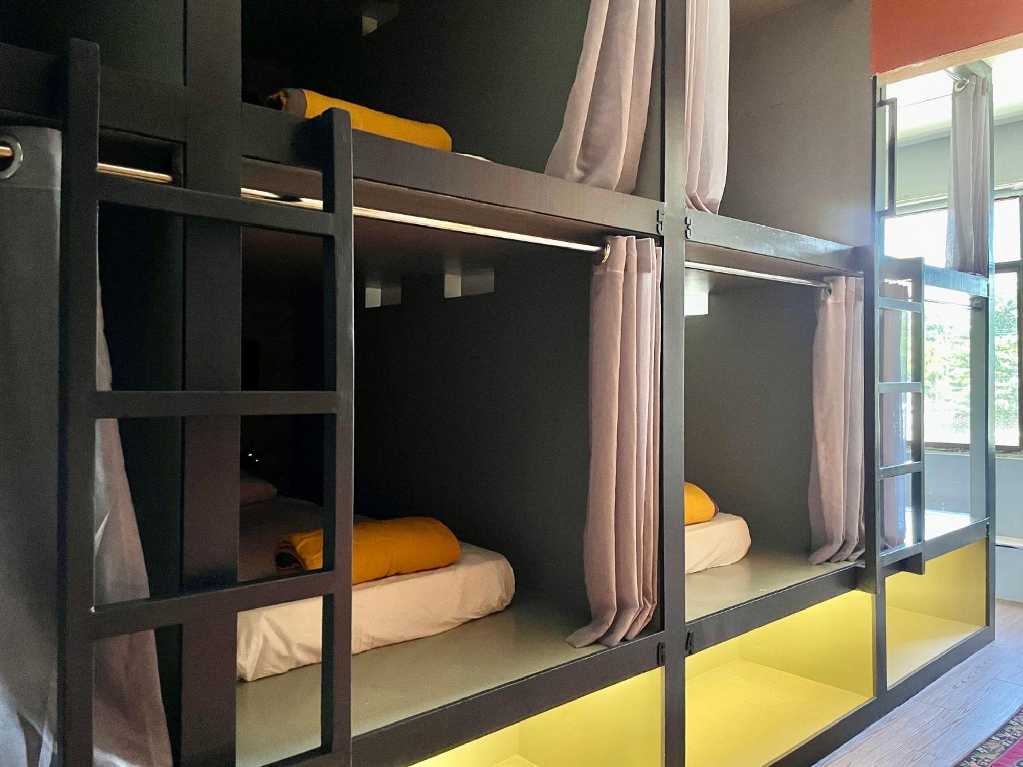Arch Dormitorio Cenang Pantai Cenang (Langkawi) Exterior foto